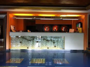 168 Ao Men Road Hotel